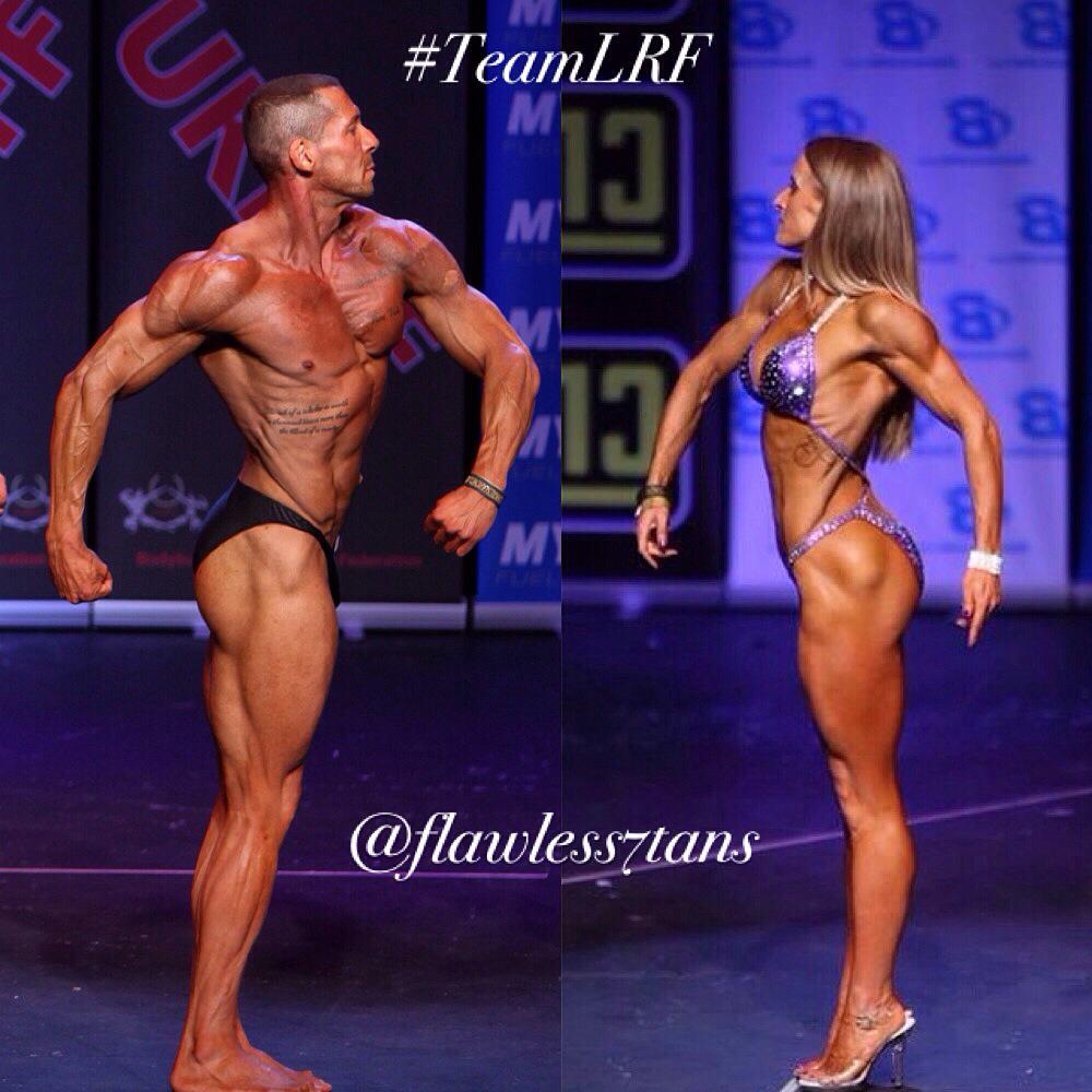SiGheshash's tweet photo. #TeamLRF Prep @gym_rob Tanning @Chozz01lisa #ZKKclassic @Zackkingkhan  @helenc_78 @UKBFFofficial Posing @panthersgym http://t.co/mWiJiaa6ua