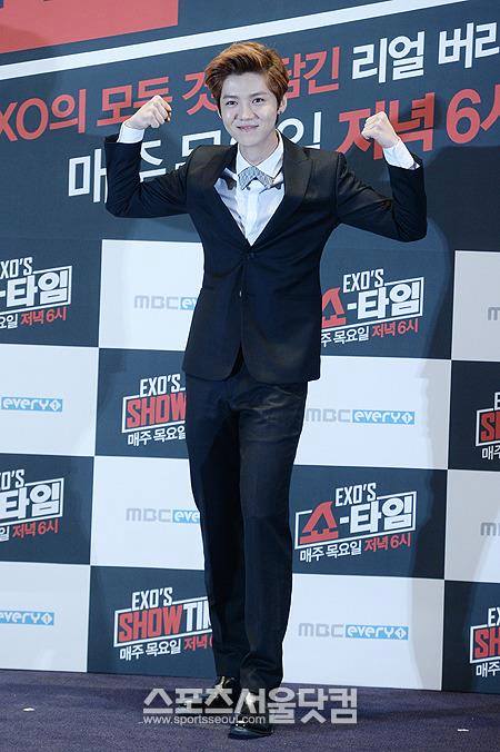 seamoyd's tweet photo. ototnya luhan gede mvok,,,, #EXOLcurhat @Chanbaek176 @Asri_N99 http://t.co/R3ICZF52IS