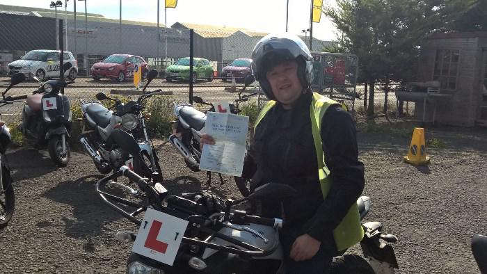 yourbiketest's tweet photo. Our first test pass this month, well done to Maciej http://t.co/MyQWn3KAba