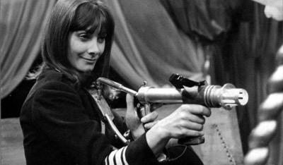 Happy birthday to Jean Marsh, hope you\ve (master)planned a great day ! 