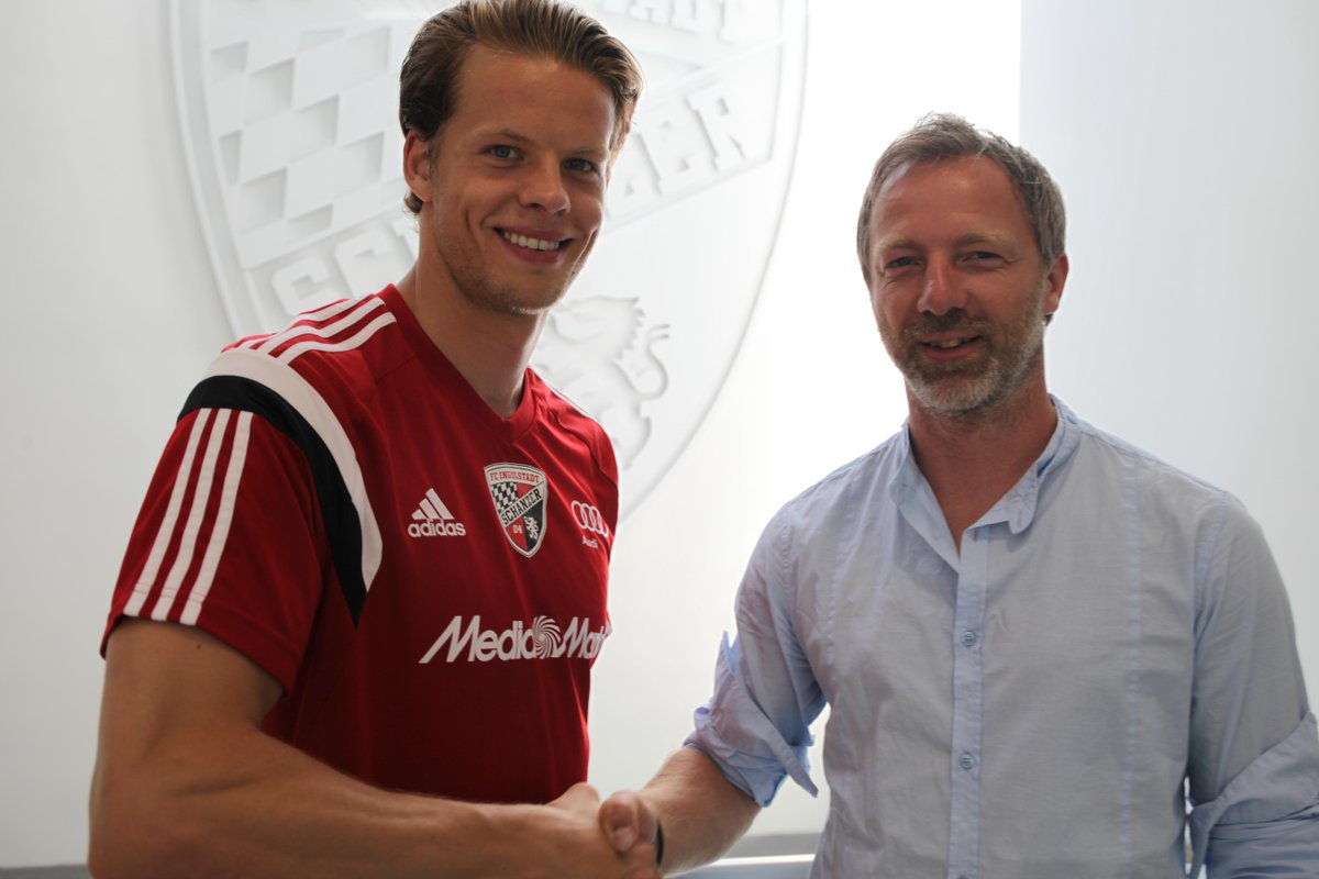 Schanzer's tweet photo. Velkommen!Örjan #Nyland wechselt nach #Ingolstadt!Viel Erfolg beim #FCI!
http://t.co/HB4aInyFtK
#Bundesliga #Schanzer http://t.co/Pc9NcCQe5n