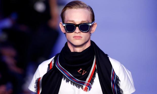 Louis Vuitton adds a touch of Chic to men's fashion week ow.ly/OVd3i