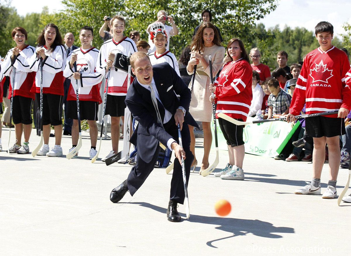 KensingtonRoyal's tweet photo. Happy #CanadaDay2015 from #KensingtonPalace! http://t.co/7q0bU3Xfh7
