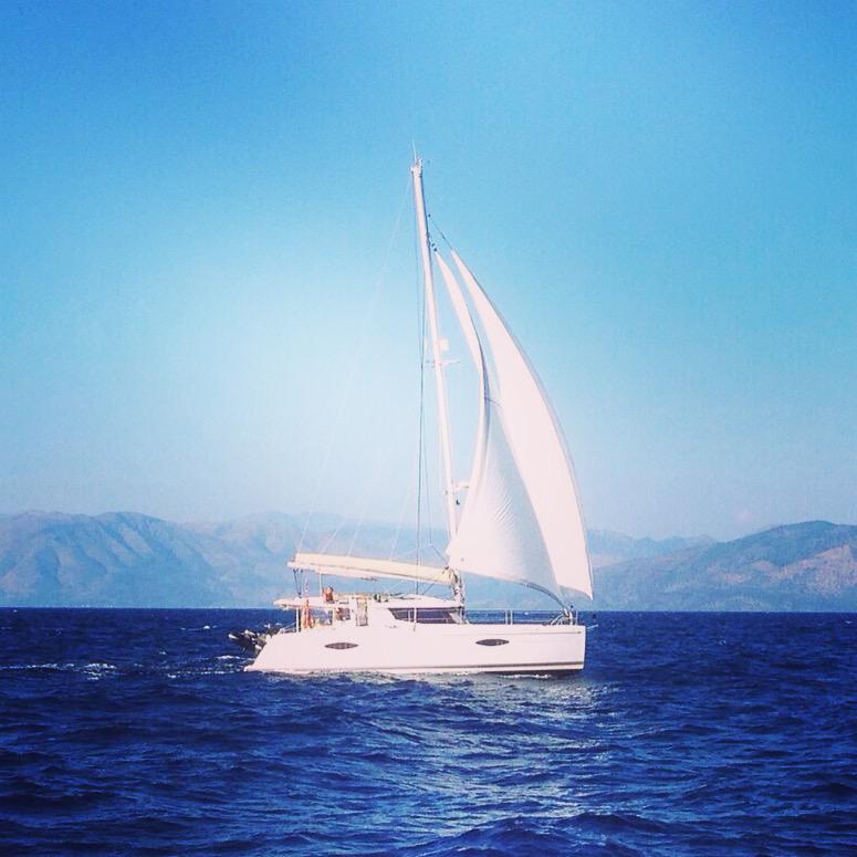 CapitanKosta's tweet photo. ⚓️ #yacht #yachting ⛵️ #яхта #путешествие �� #Lovemile #круиз #море #отдых #sea #яхтинг ☀️ яхты http://t.co/XMRr39sCNh http://t.co/OuYkCNtvYk