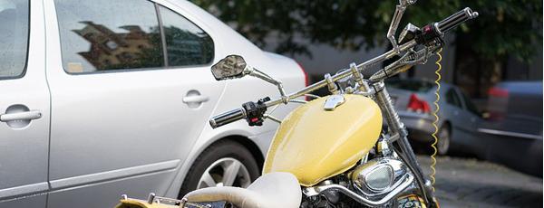 Quale_it's tweet image. E' possibile trasferire l'#assicurazione da #auto a #moto? Scopritelo in questo articolo! goo.gl/kGFFmc