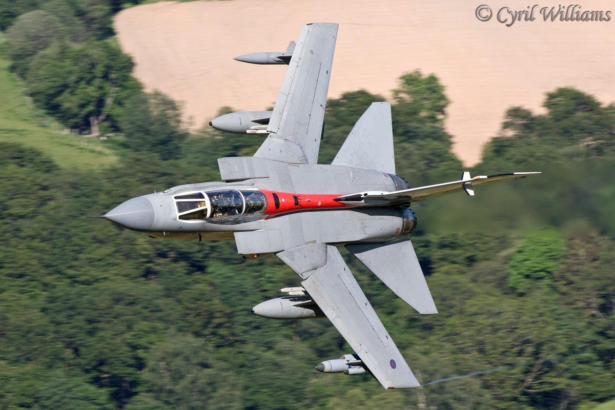 nice1cyril's tweet photo. 'Monster 1' blasting through Wales #ZD788 #tornadogr4 #raf #lowlevel #lfa7 http://t.co/GEAzV3WjX5