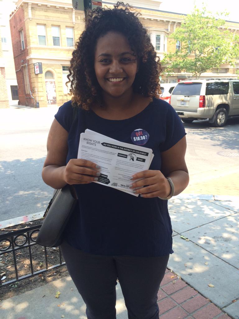 FairBudgetDC's tweet photo. Yemis out telling DC workers about their rights! #RaiseDC $10.50/hr http://t.co/YPoarEKotl