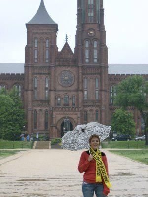 Back to when Sally and I took our #road2happy to the #smithsonian #happyintherain #wcw  #sweepstakes