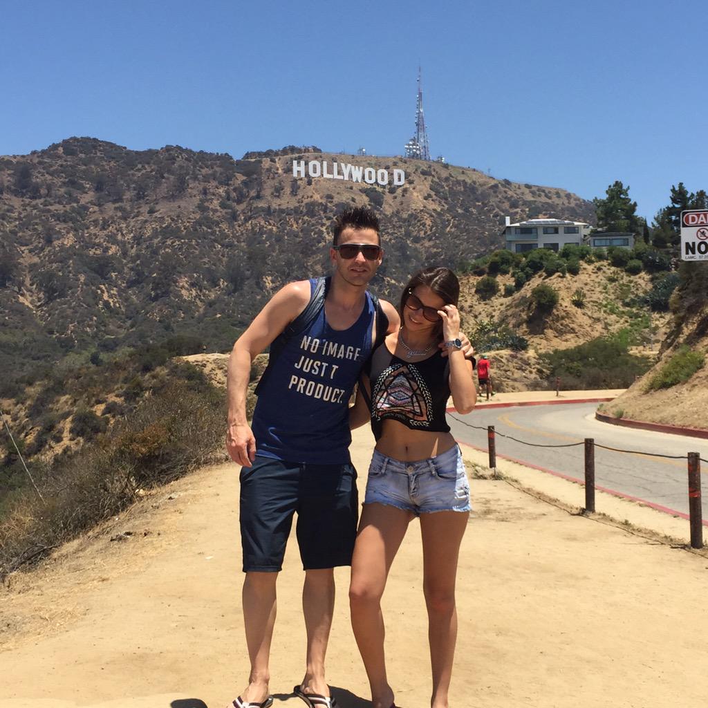 M_sua's tweet photo. Missing holidays..😩😩😩😩 #GrandCanyon #NewYork #LA http://t.co/FFfv2mCm3R
