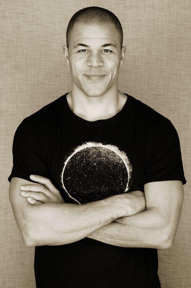 A very Happy Birthday to my fave hockey player Jarome Iginla! Will always  this guy!    