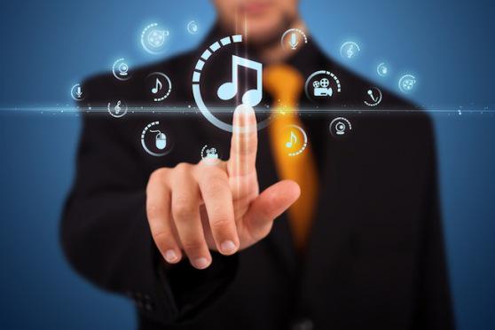 voyinforma's tweet photo. Nuevos servicios de streaming musical: @GooglePlay @Spotify o @AppleMusicEs ¿cuál es el mejor? http://t.co/4s9BhXvz04 http://t.co/h0WT5sSjel