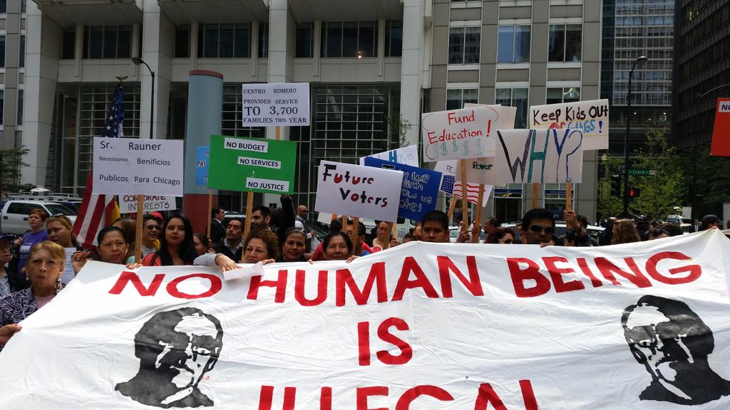 daysif123's tweet photo. Centro Romero March no cuts to the state budget http://t.co/AttrUr881W