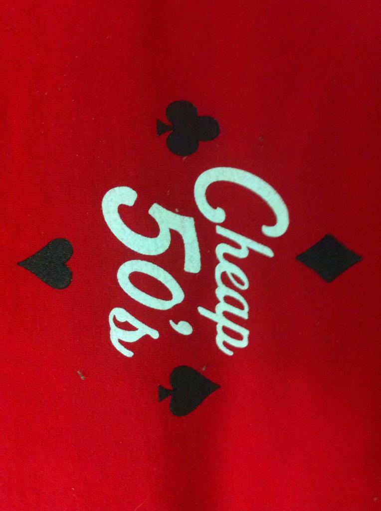 EscapeSurfSkool's tweet photo. Thanking cheap50 for the cool give away still got a lot of t-shirts free on every lesson #cheap50 #streetclothing http://t.co/lQUH0IDqy4