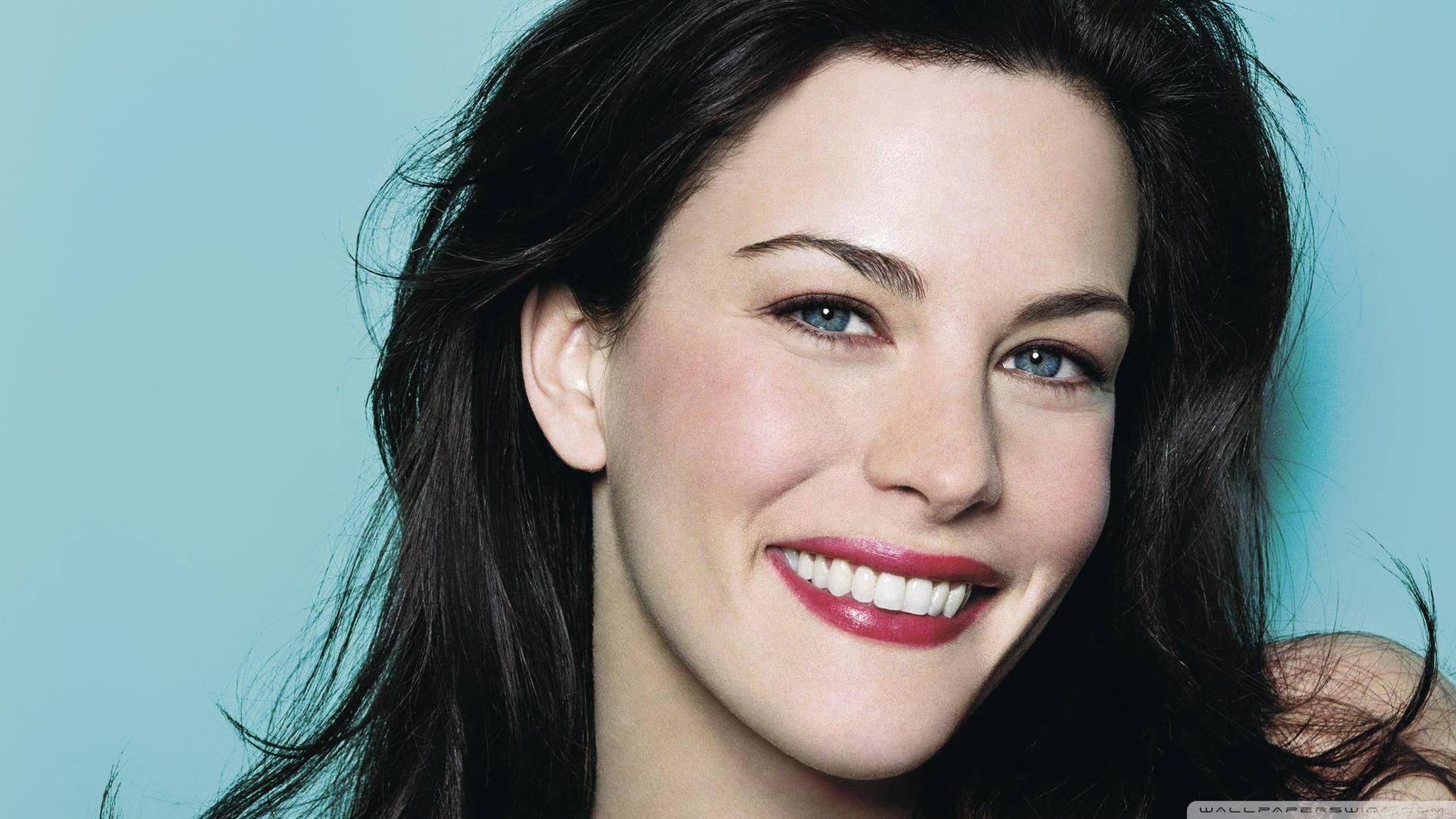 Today is the lovely Liv Tyler\s 38th birthday. Can you believe it? Happy Birthday Liv! 