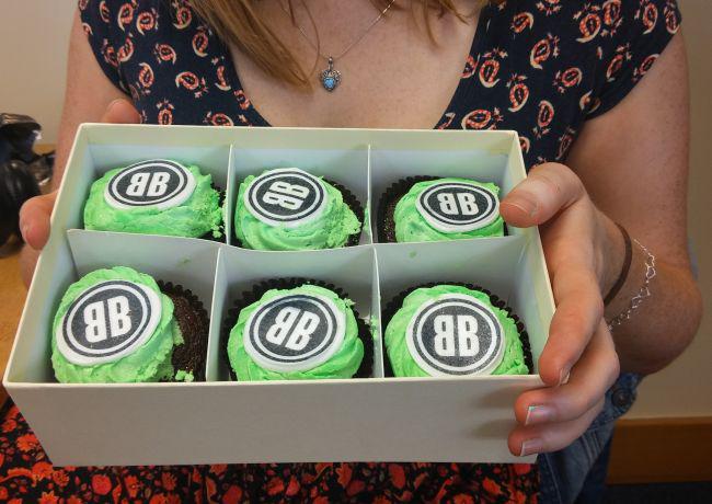 Thank you <a href="/bedsandbeats/">Beds & Beats</a> <a href="/Rachaelskitchen/">Rachael's Kitchen</a> for the yummy #cakes&amp;treats :)