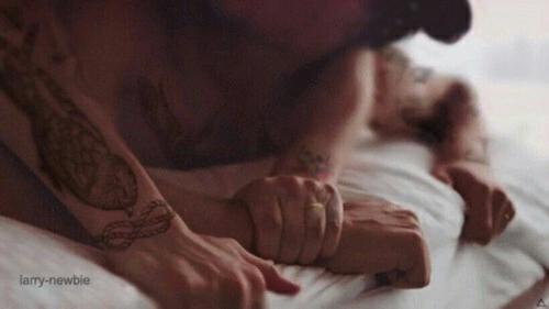 Ohlarrysmut's tweet photo. #hottestdayoftheyear http://t.co/8cpMVHcbDh