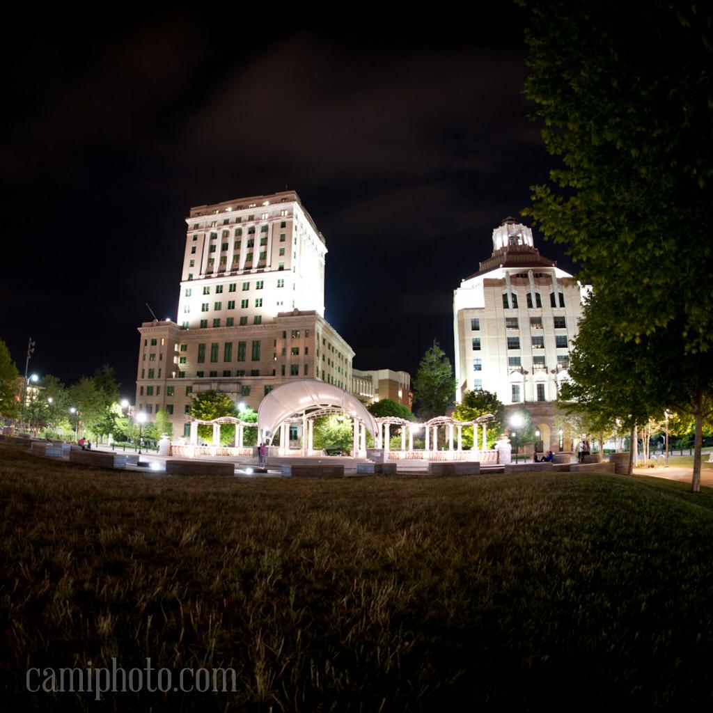 camiphoto's tweet photo. #Night shot of #PackSquarePark in #downtown #Asheville, #NC. #visitasheville #visitnc #nightphotography #avl #828 http://t.co/wsRSpQUQoD