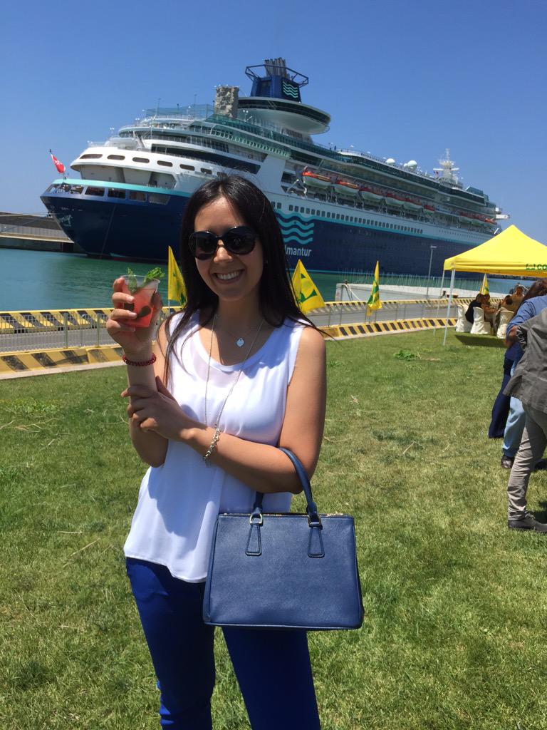 Big party for the opening of Terminal del Gusto in Civitavecchia! #summer #cortedeipapi #wine we love !!