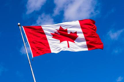 FunWithBobKemp's tweet photo. July 1st should always be a celebration! Happy #CanadaDay! #Esplanade #Toronto #StJamesPark #OhCanada #KingStE http://t.co/6wQjBFrzuQ