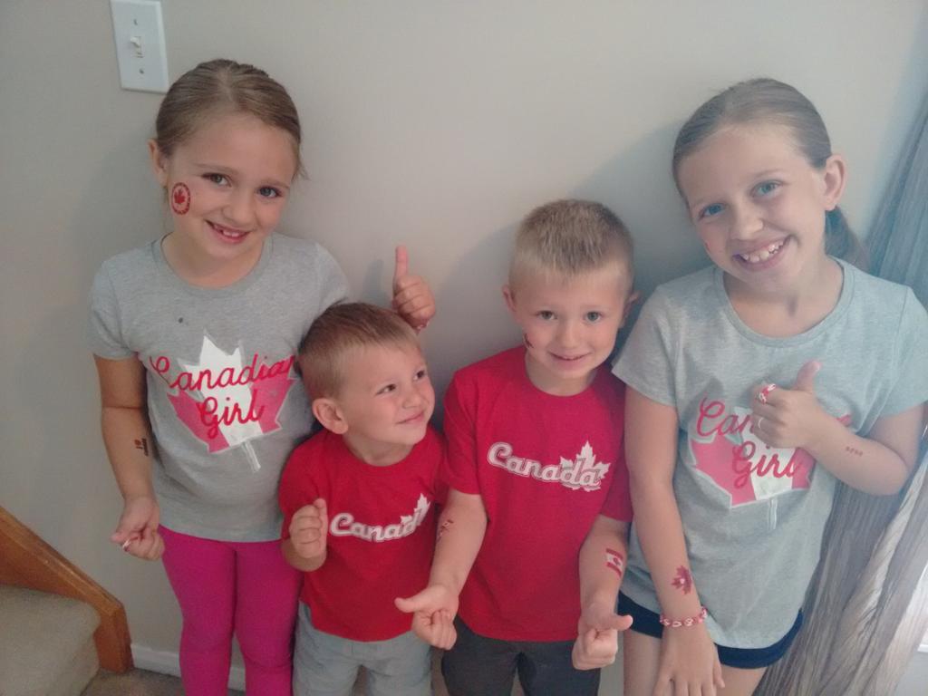 sweet_kait's tweet image. All ready for Canada Day! Heading to Btfd. to see the Moblee's! Fun times #CanadaDay2015 #moblee