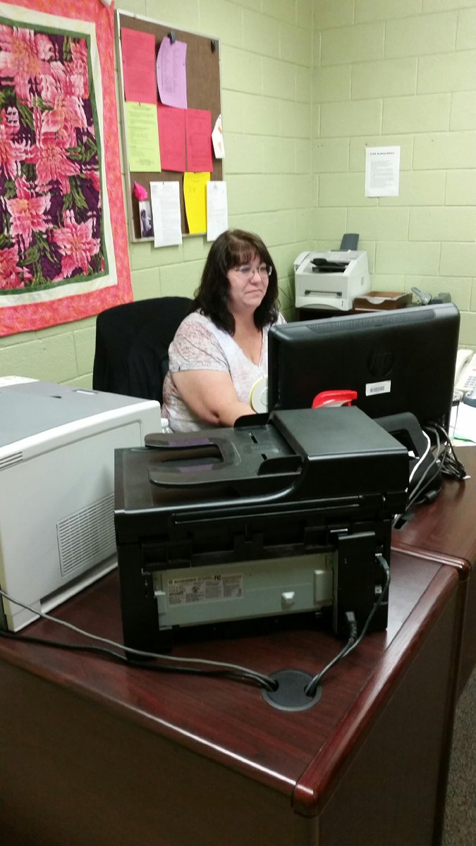LeffewVivien's tweet photo. Our bookkeeper hard at work getting things ready for next year!   #RFES   #Rocktified   @RockfishTigers http://t.co/sUXuJYPlZ8