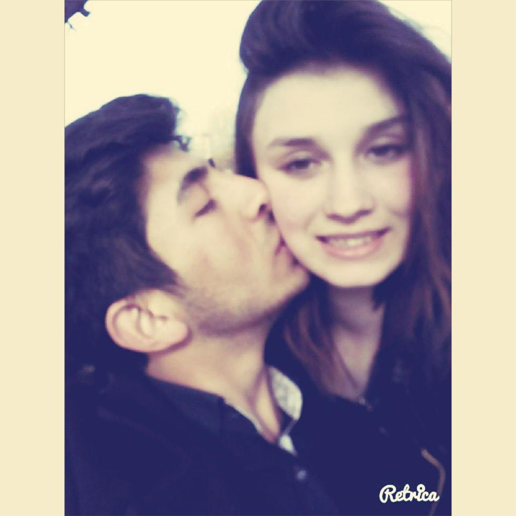 Kabul et be abisi var mı bizim gibisi ? 😉 ❤ BSY ❤