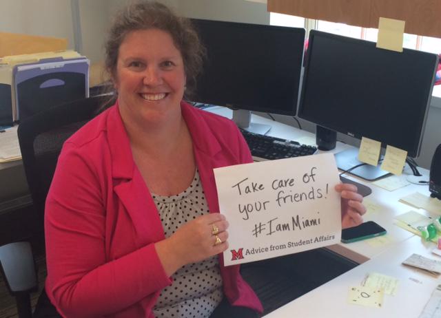MiamiOH_ASC's tweet photo. The @MiamiOH_ASC staff have #AdvicefromSAF for the #MiamiOH2019 - welcome future RedHawks! #MiamiOH #LoveAndHonor http://t.co/wnF8UnwEsm