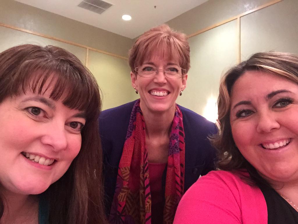 EmEl459's tweet image. She&apos;s the real deal!Practical,engaging strategies for all learners! #CoteachingThatWorks 
@MrsCatlettCares