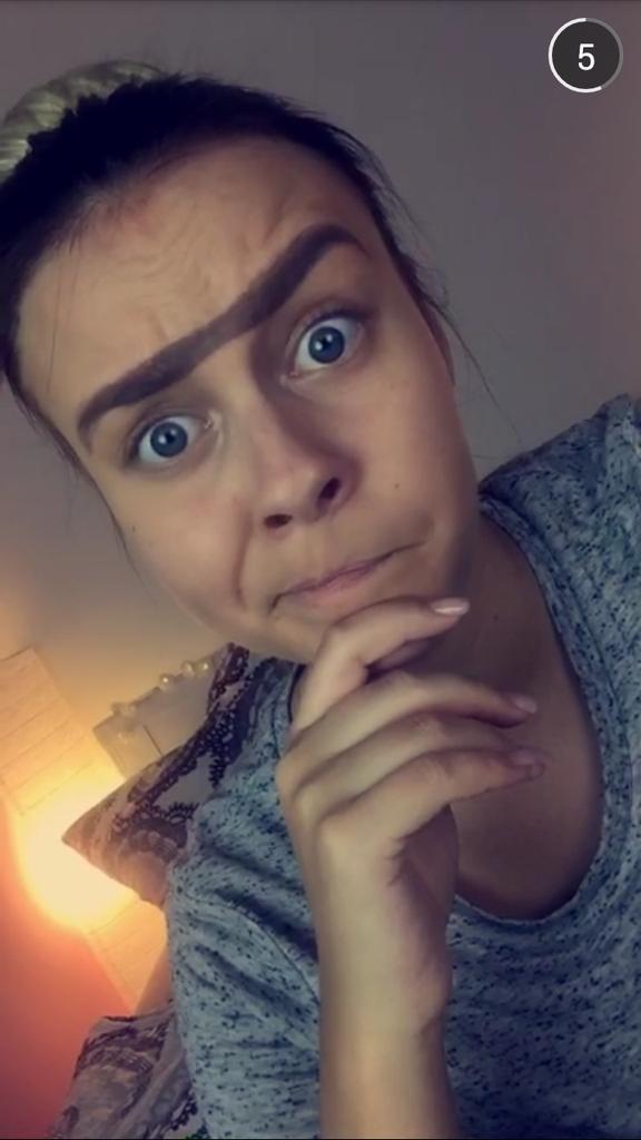 lauraaa_l's tweet photo. Whats happening? @dagibee http://t.co/HWF6EwiyJo