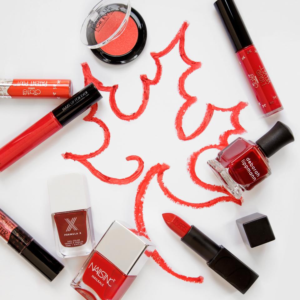 #HappyCanadaDay! The best way to pledge your allegiance? A bold red look, of course: