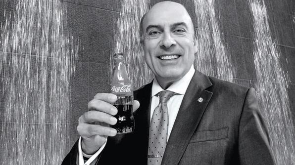 CocaColaCo's tweet photo. Relationships matter. Why Coke's @MuhtarKent never dines alone: http://t.co/7SFcUPWJmc #business #CokeJourney http://t.co/rI0mSdMDDu