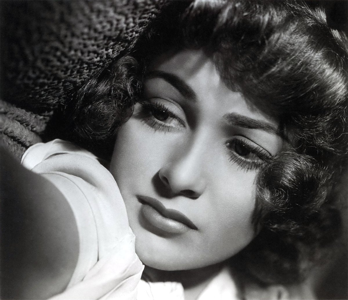 Olivia de Havilland is 99 today! Happy Birthday