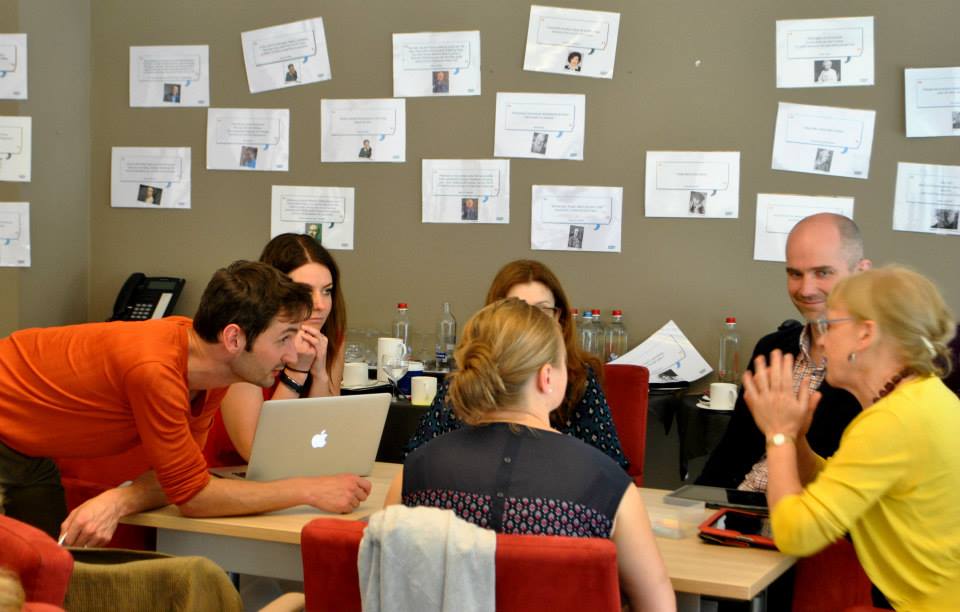 SIHO_Tweets's tweet photo. Universal Design in Higher ed: academic staff focus group #UDLL
More pictures on facebook: http://t.co/Q73sDnZgaQ http://t.co/C3Sr58Mpeb