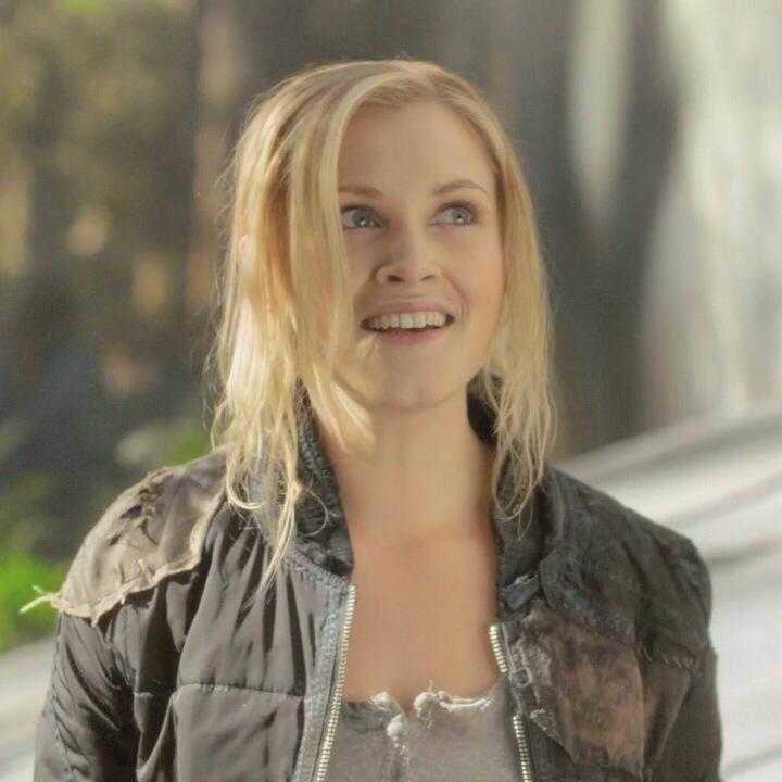 // leaving for tennessee! i will answer all roleplays when i get there. bai. 😌🌿💘