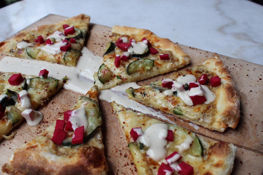 ~Pizza aubergines et tahini~ #pizzatweet