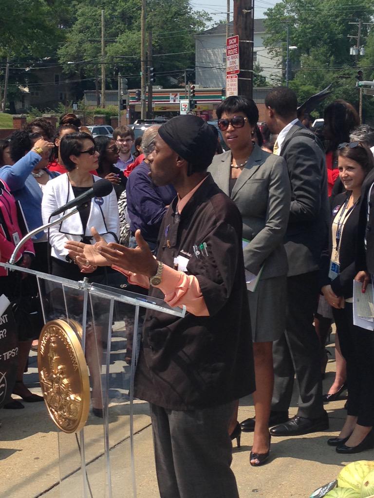 dc_jwj's tweet photo. Jemaire from @ROCDC: "today isn't just 10.50 it's a milestone of struggle for what we need!" #raiseDC http://t.co/Dcy6hbk78z