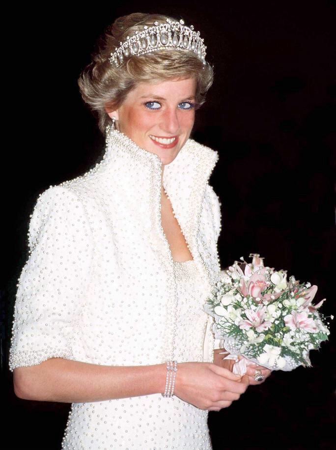 Not 1D related But Happy Birthday, Princess Diana!  Gone but never forgotten.   