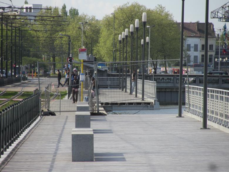 bxoclock's tweet photo. @eric_guido De Brusselaar betaalde veel geld voor onbruikbaar stuk met veel potentieel. cc @sp_a @gorikvh @SmetPascal http://t.co/6vQXfeHzPV