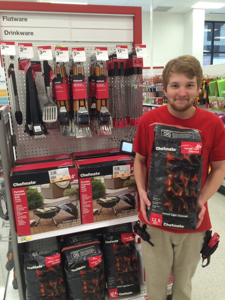 EdinJulie's tweet photo. @pear_laura @Karl___Anderson @ShannonGehrmann  #G199instockninjas ready to grill anyone? http://t.co/7BILtAU2dO