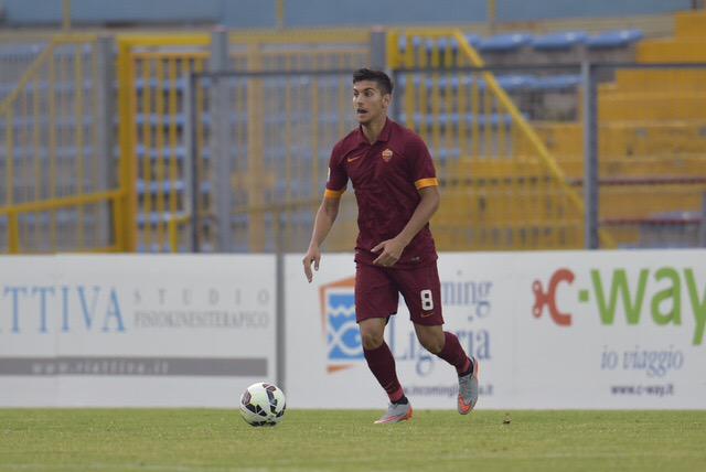 LorePelle7's tweet photo. Grazie di CUORE alla @OfficialASRoma per questi 10 anni unici. Ora inizia una nuova avventura con il @SassuoloUS ⚽️💚 http://t.co/xHM07FNcdA