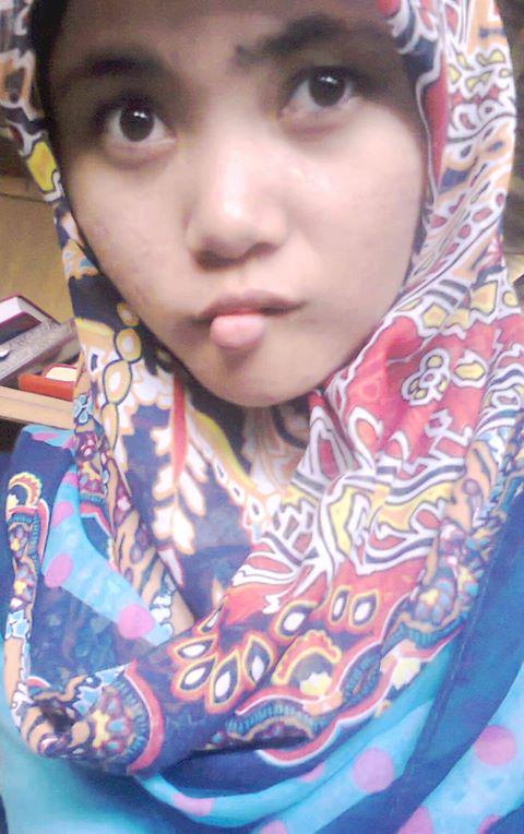 khan_fk13's tweet photo. Why u sad......
But r u really beautiful..!! http://t.co/2PE3BkpLJ1