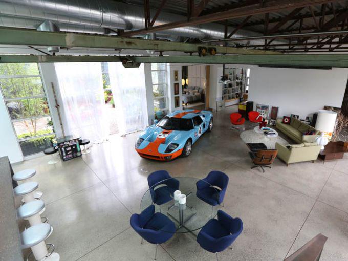 Fixit_Property's tweet image. Royal Oak Loft Grabs Detroit Free Press Feature...Would you live here? ow.ly/P3a23