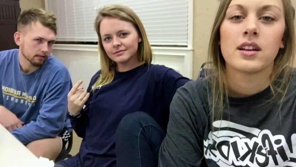 intersellers's tweet photo. @thatboicanhoop it's ur bday supa hot fire. enjoy being 21 &amp; get dollar iced tea from McDonald's cuz you drink that http://t.co/j5zucMzzXm