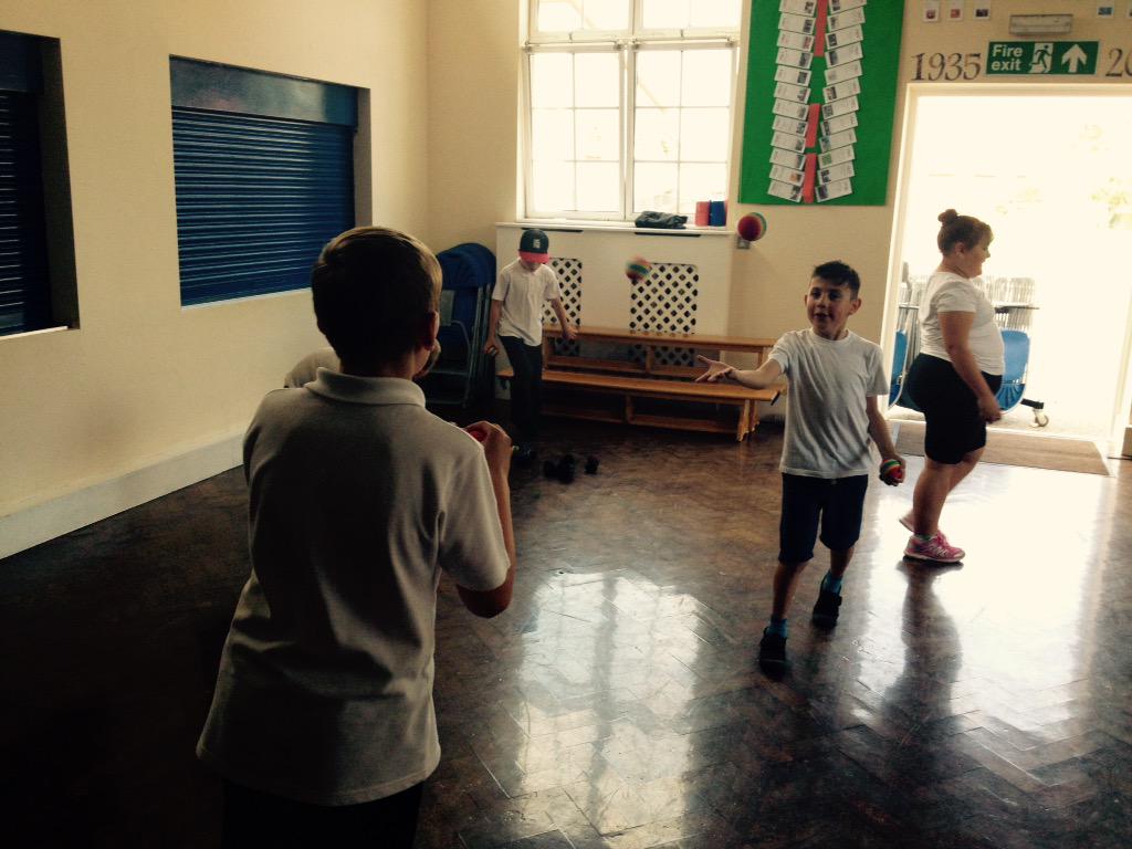 SSPSutton's tweet photo. #GreenWrythe #Compete2Learn #Learn2Compete #Club @Create_Dev #Y5 #leadership #spreadtheword #BeInspired @creatorjohn http://t.co/hHqjw6clCl