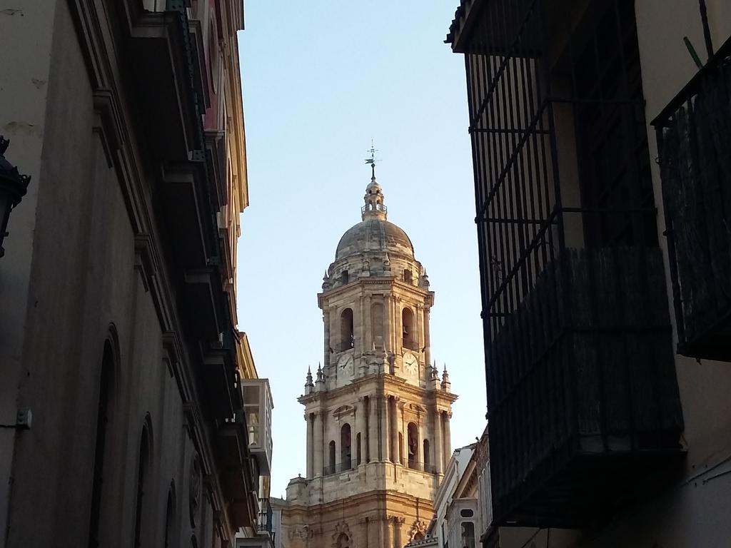 OrgullodeMalaga's tweet photo. Calles con encanto...
Centro de #Málaga http://t.co/MOCTfyd1vn