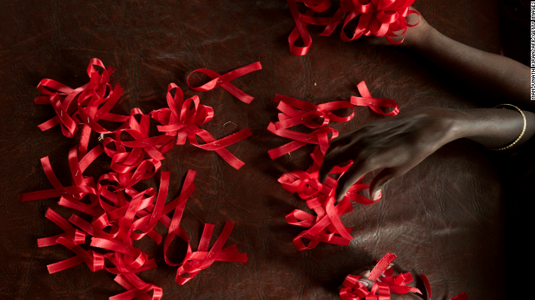 CNN's tweet photo. Cuba is the 1st country in the world to end mother-to-child transmission of HIV &amp; syphilis http://t.co/nFkuy7OZyJ http://t.co/OXIwePef52
