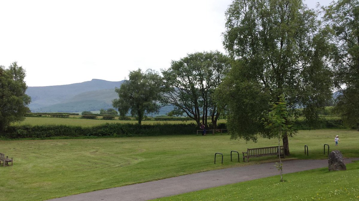 Pwllgwilym Cottages tweet media