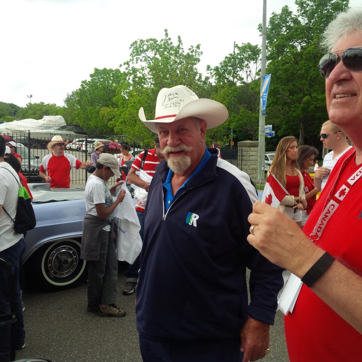 firechieftim's tweet image. Happy Canada Day #PortCredit Paint the Town Red @BonnieCrombie @RasWard2 @JimTovey #EddieShack
