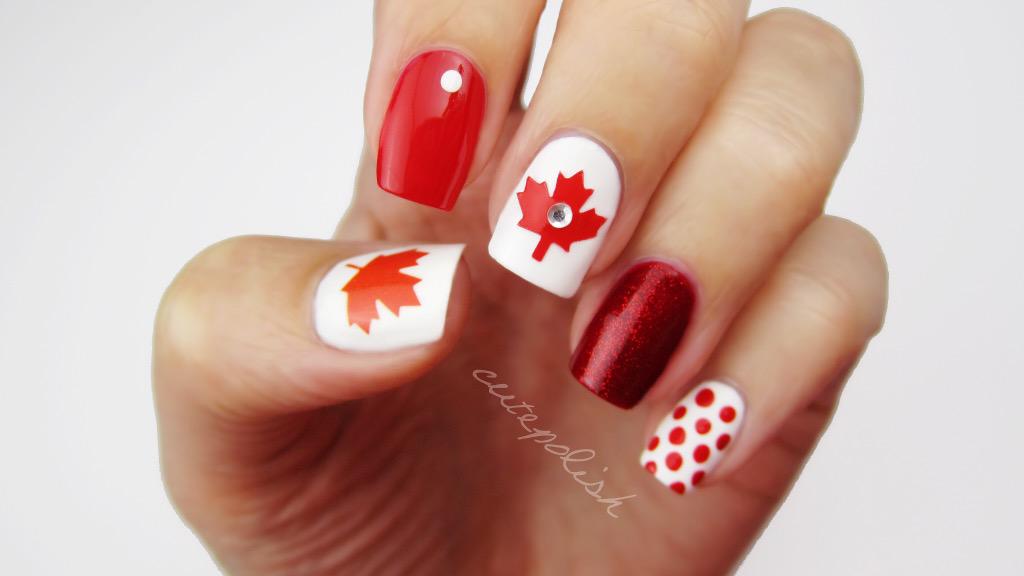Happy #CanadaDay! 🇨🇦🎉
I'm celebrating with this fun mani 💅🍁