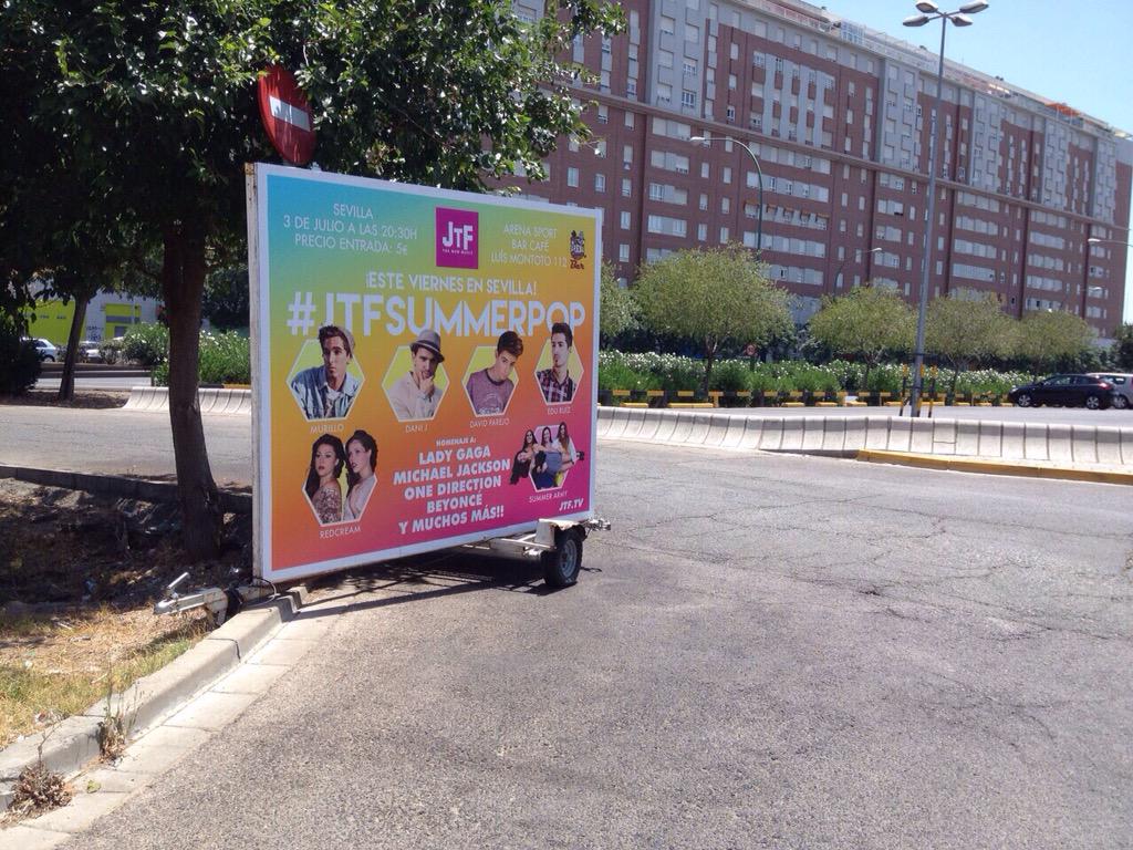 SummerArmyOffic's tweet photo. #somosunapiña #JTFSummerPOP @jumpingtofame http://t.co/a2ns7uNiyD